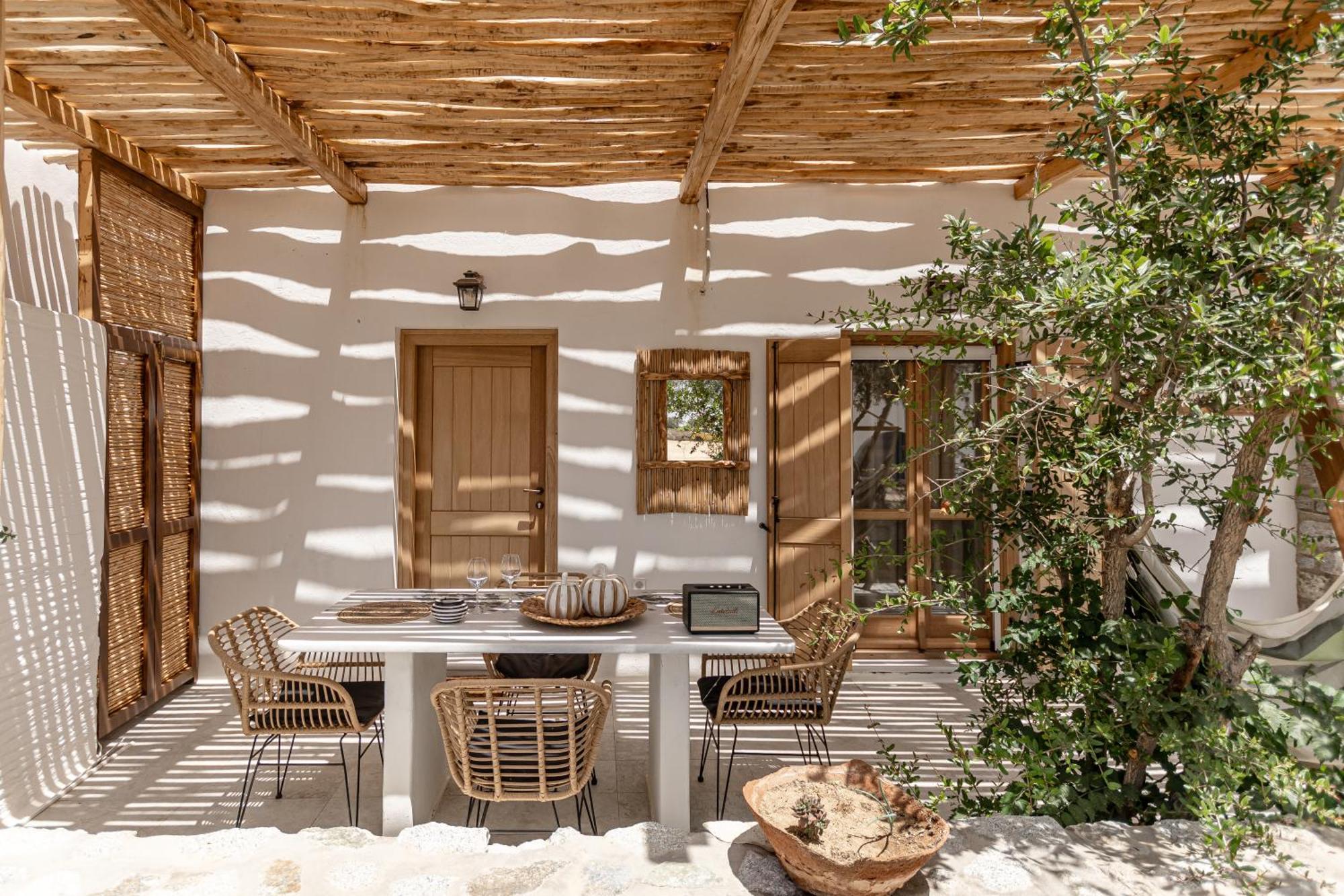 Naxian Serenity Suites Agia Anna  المظهر الخارجي الصورة